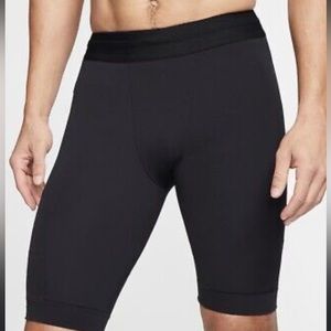 NWT Nike Men’s Yoga Dri-FIT Infinalon Biking Tights